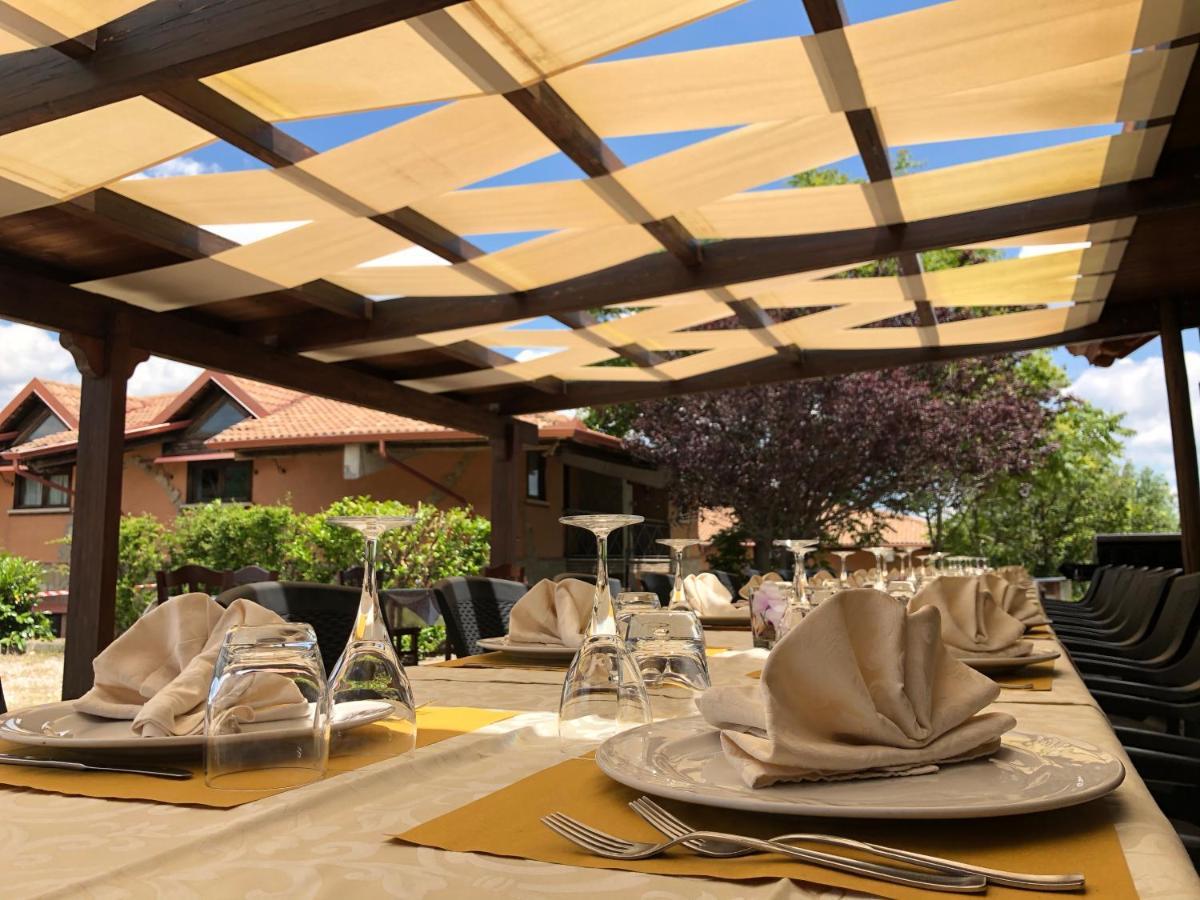 Hotel Pietrapanna Calvello ภายนอก รูปภาพ