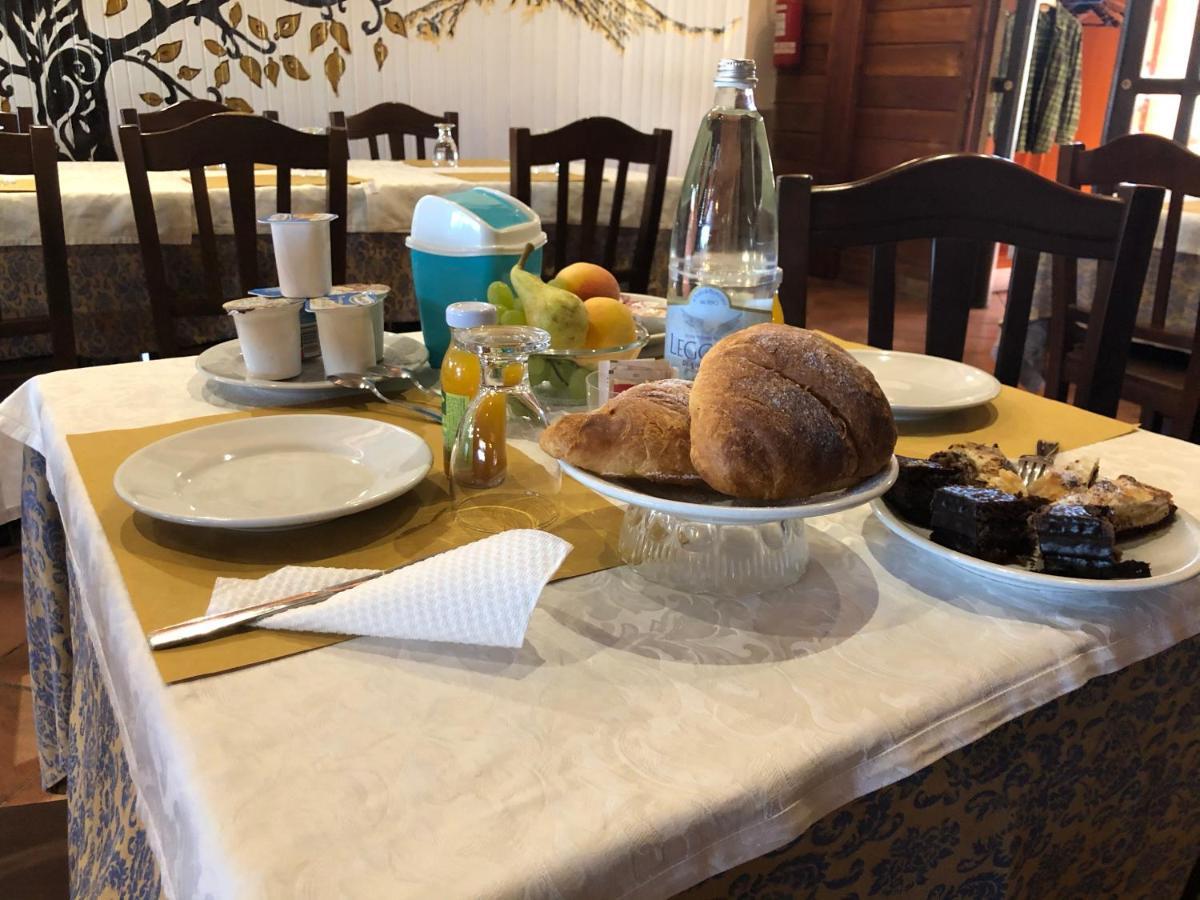 Hotel Pietrapanna Calvello ภายนอก รูปภาพ