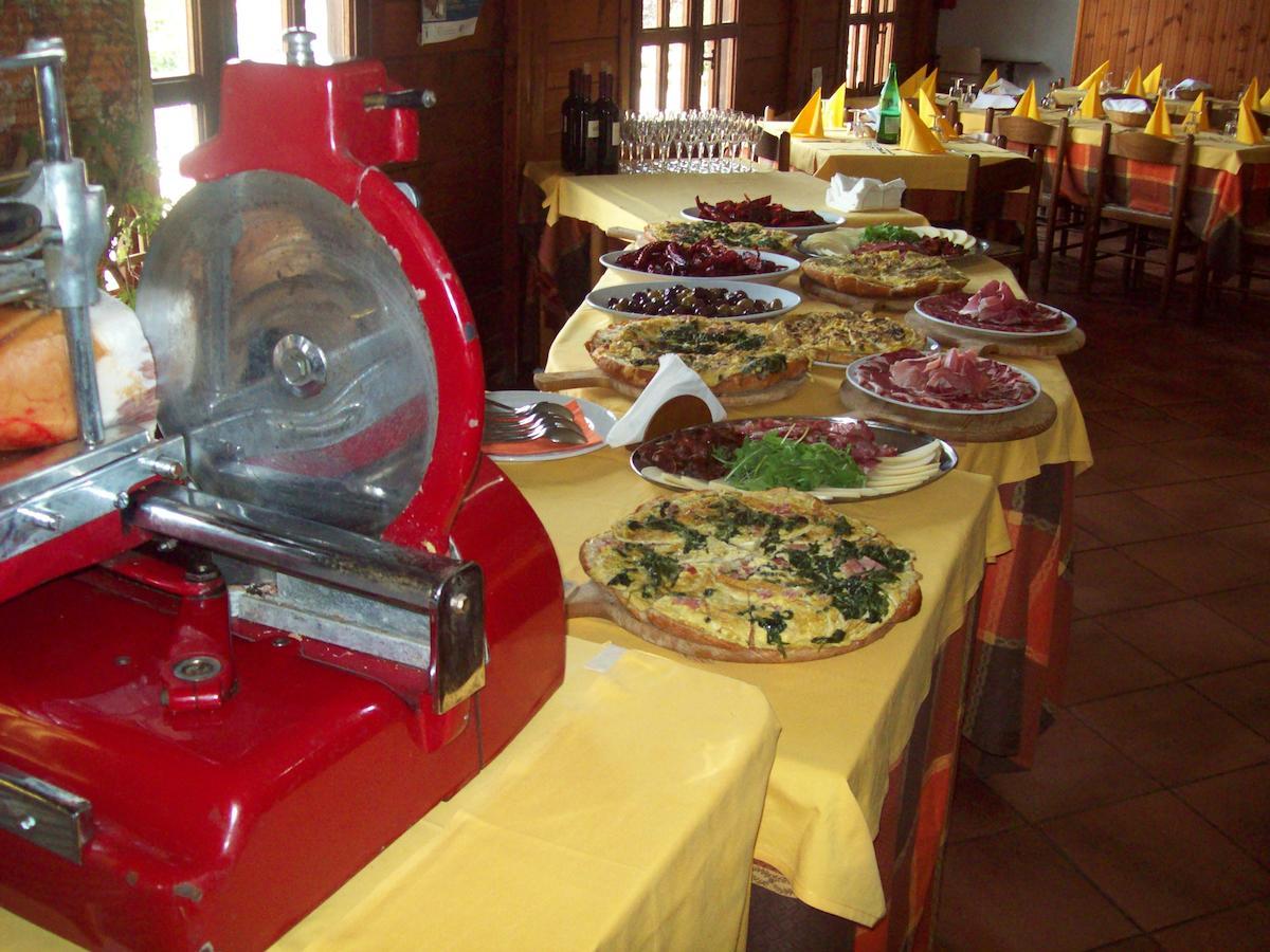 Hotel Pietrapanna Calvello ภายนอก รูปภาพ