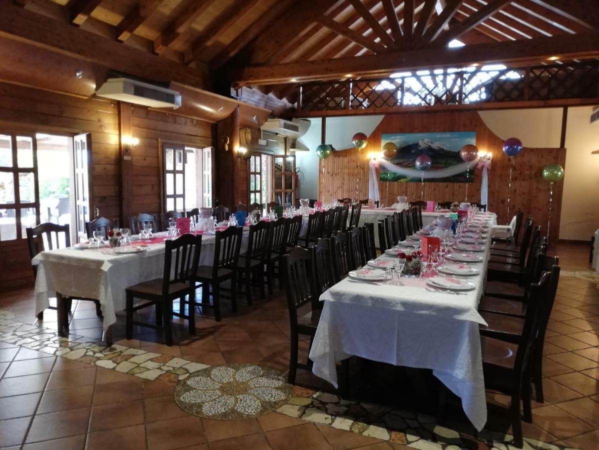 Hotel Pietrapanna Calvello ภายนอก รูปภาพ